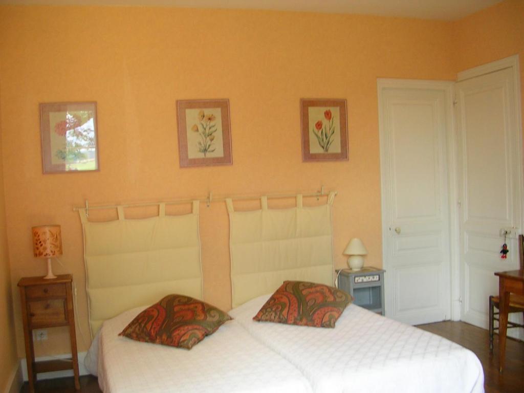 Chambres D'Hotes - Domaine Des Perrieres Crux-la-Ville Pokoj fotografie